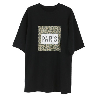 Μοντέρνα γυναικεία T-shirt με O-λαιμόκοψη σε δύο χρώματα με εφαρμογή