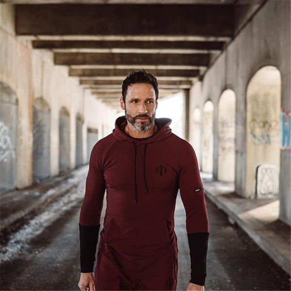 Ανδρική μπλούζα σπορ σε δύο χρώματα με κουκούλα και τσέπες