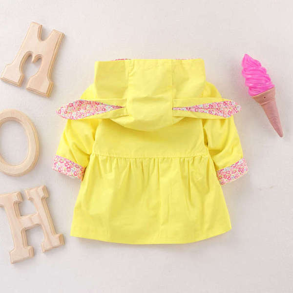 Színes gyerekkabát lányoknak 3D elemmel