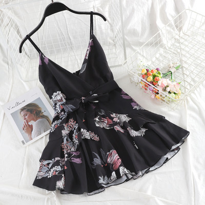 Stílusos női nyári ruha V-nyakkal