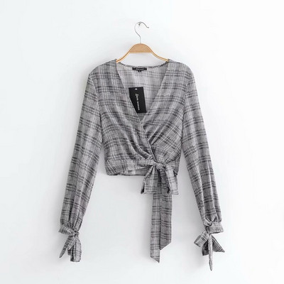 Stílusos női blúz rózsaszín és szürke színben, V-nyakkal