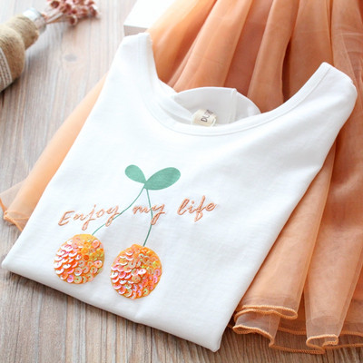 Modern gyerek szett kétrészes szoknyából és blúzból