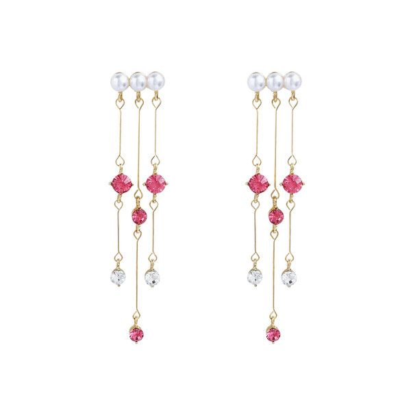 Hosszú női fülbevaló kövekkel és gyöngyökkel