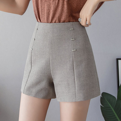 Kockás női rövidnadrág magas derékkal