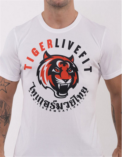 Tricou casual in trei culori cu aplicatie