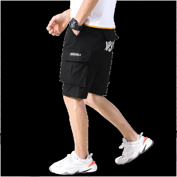 Pantaloni scurți moderni pentru bărbați în trei culori cu buzunare