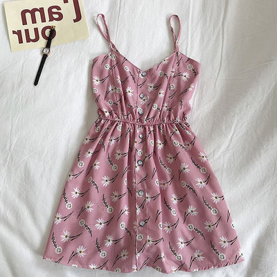 Hétköznapi női overall vékony pántokkal, virágos motívummal