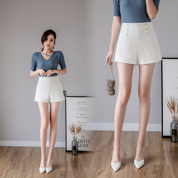 Stílusos női rövidnadrág cipzárral