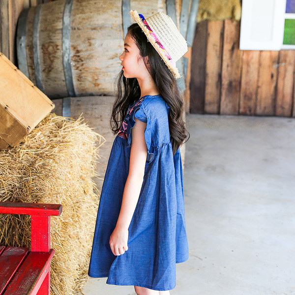 Kivágott kék gyerekruha lányoknak