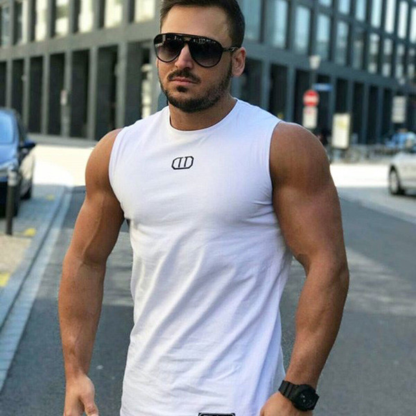 Μοντέρνο ανδρικό μπλουζάκι σε μαύρο και άσπρο χρώμα