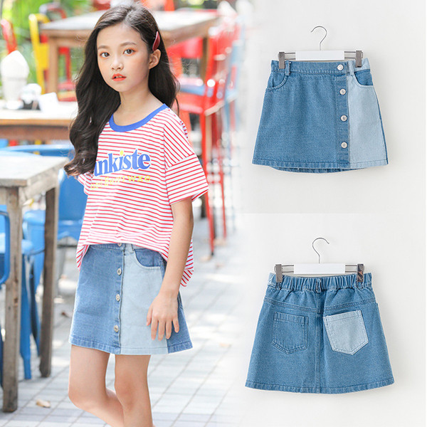 Modern, kék színű gyerekszoknya