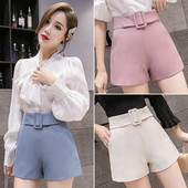 Rövidnadrág zsebekkel, különböző színekben