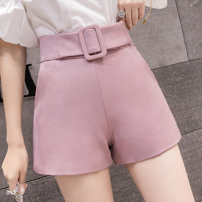 Rövidnadrág zsebekkel, különböző színekben