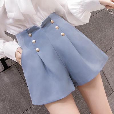 Elegáns női rövidnadrág fém díszítéssel, négy színben