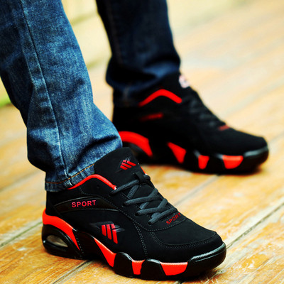 Αθλητικά παπούτσια ανδρικά σε λευκό, κόκκινο και μαύρο χρώμα