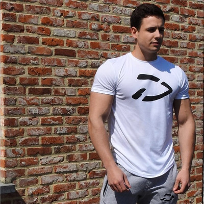 Alkalmi férfi póló rátéttel