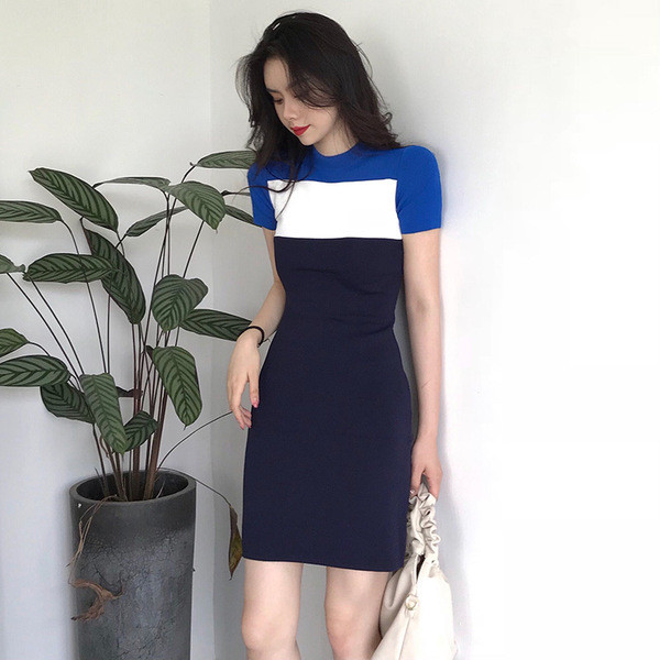 Sport-alkalmi női ruha rövid ujjal