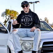 Modern férfi pulóver két színben felirattal és kapucnival