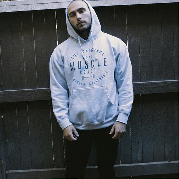 Modern férfi pulóver két színben felirattal és kapucnival