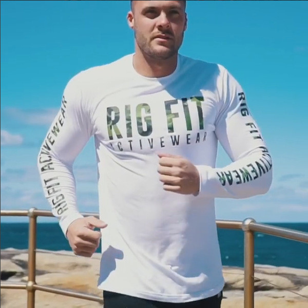 Modern férfi blúz két színben, feliratokkal