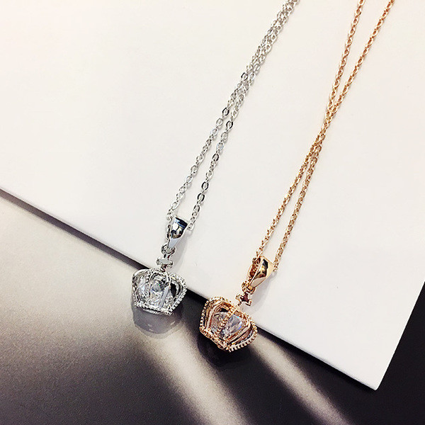 Női nyaklánc két színben díszítő kövekkel