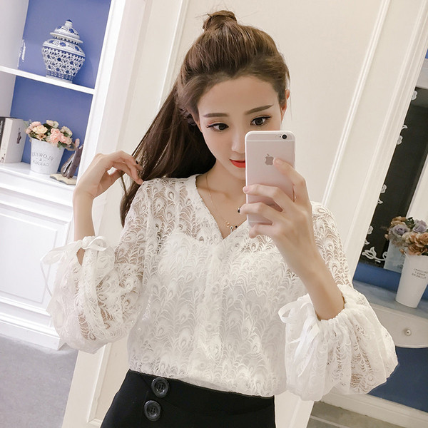 Modern női csipke ing fehér és fekete színben