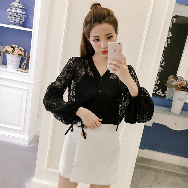 Modern női csipke ing fehér és fekete színben