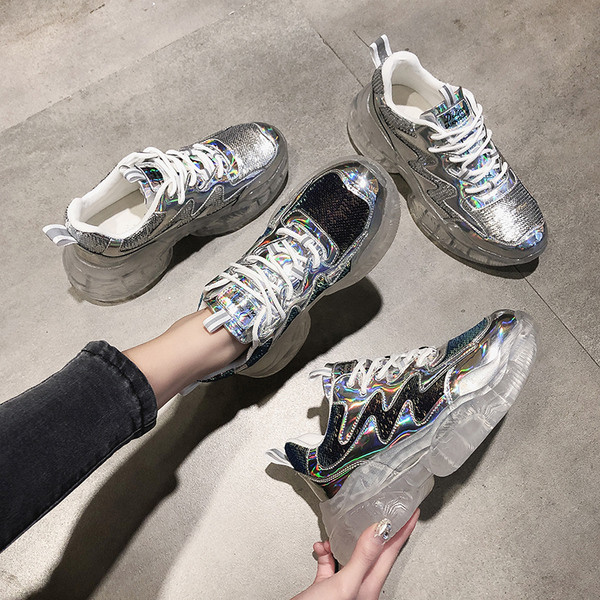 Adidasi moderni de dama stralucitori cu talpa aspra