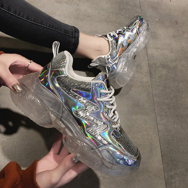 Adidasi moderni de dama stralucitori cu talpa aspra