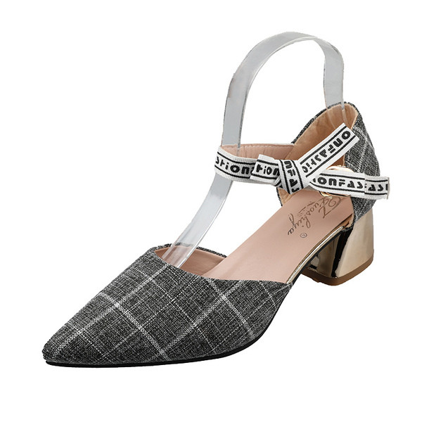 Modern női magassarkú cipő két színben - hegyes modell