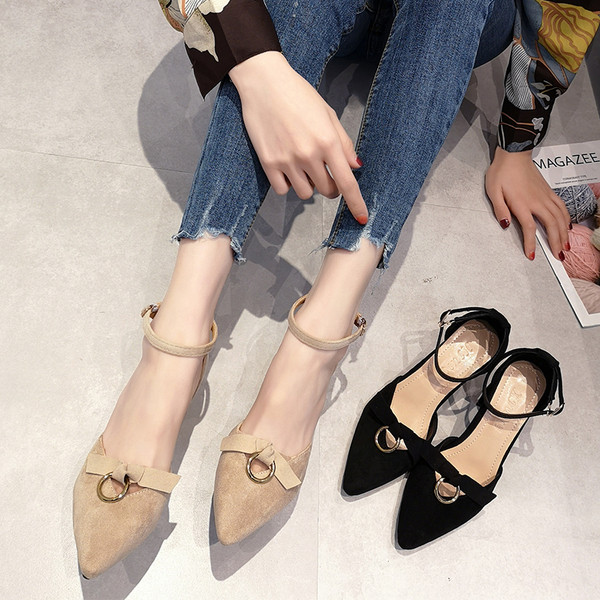 Aktuális női magas sarkú cipő eco velúr szalaggal