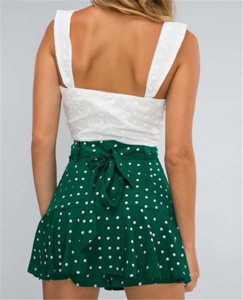 Stílusos női szoknya zöld színben, magas derékkal