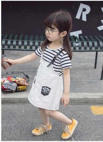 Modern gyerekruha rövid ujjal - három színben