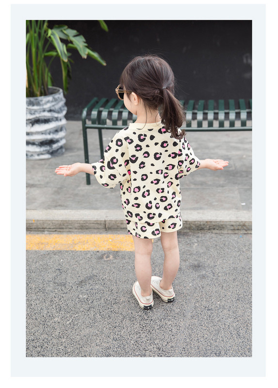 Set modern pentru fete pentru copii cu aplicatie-doua culori