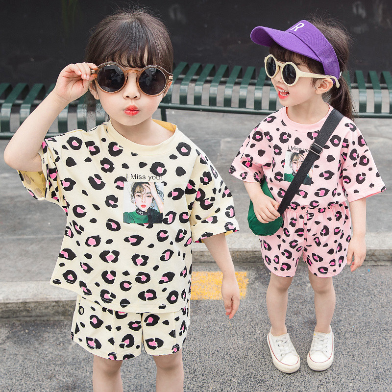 Set modern pentru fete pentru copii cu aplicatie-doua culori