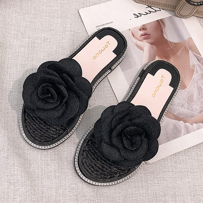 Modern női papucs 3D dekorációval több színben