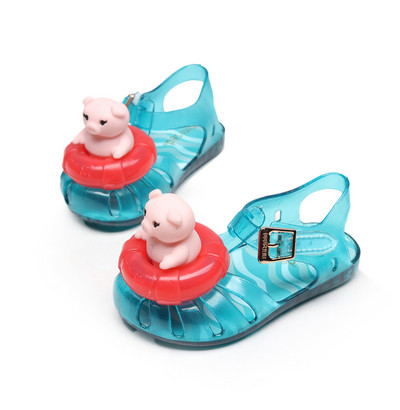 Modern gyerekszandál 3D elemmel három színben lányoknak