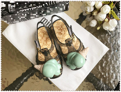 Modern szilikon gyerekszandál lányoknak két színben