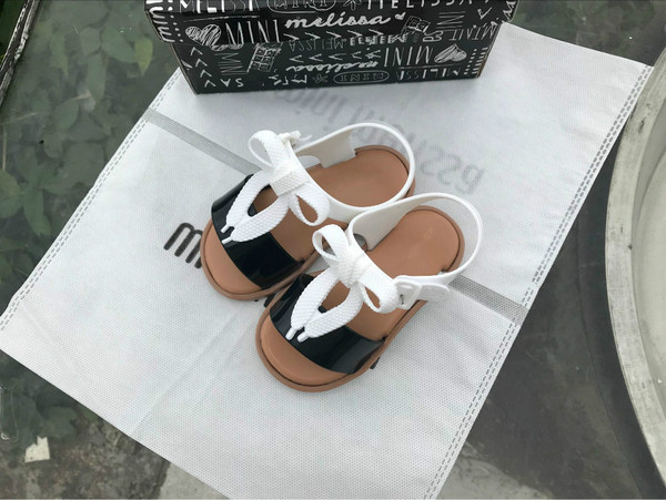 Sandale de dama moderne cu panglica in trei culori pentru fete