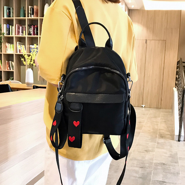 Modern női hátizsák öko bőrből, két színben