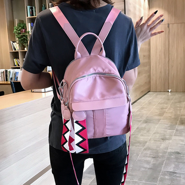 Modern női hátizsák öko bőrből, két színben