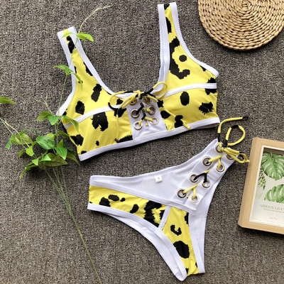 Costum de baie actual din două piese cu cravate în mai multe culori