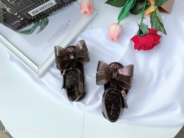 Sandale moderne pentru copii in trei culori pentru fete