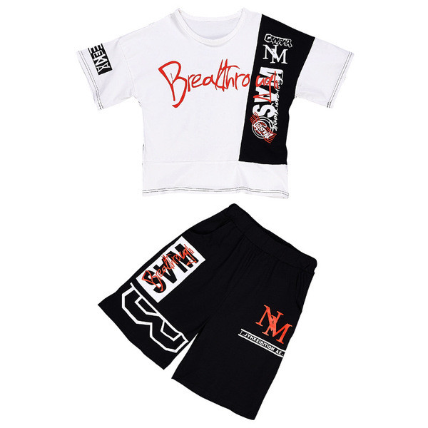 Modern gyerekkészlet fehér és fekete színben