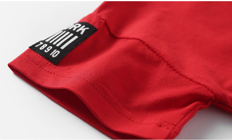 Két színben feliratos gyerek póló fiúknak