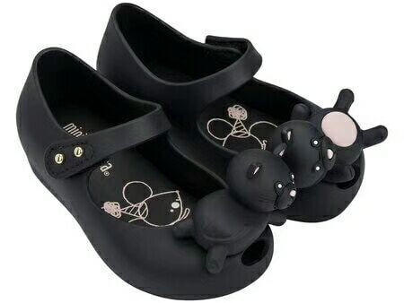 Modern rugós gyerekcipő lányoknak 3D elemmel