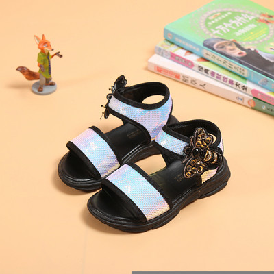 Модерни детски сандали за момичета с 3D елемент в два цвята