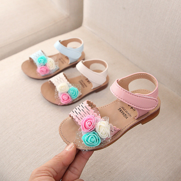 Sandale pentru copii elegante pentru fete in trei culori cu un element 3D din piele ecologica