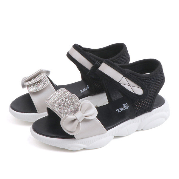 Modern gyerekszandál lányoknak kövekkel és szalaggal, három színben