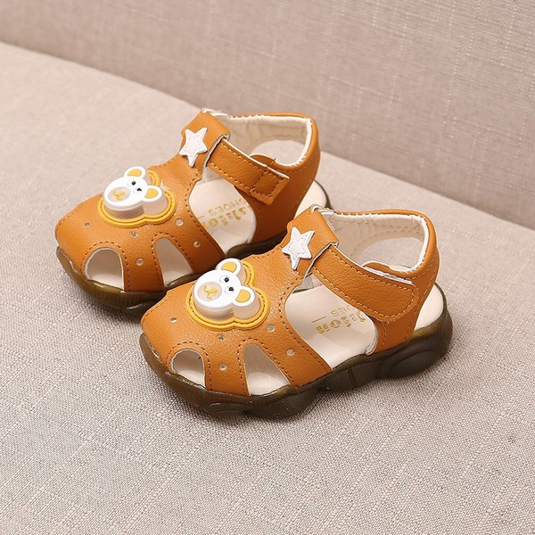 Modern gyerekszandál lányoknak és fiúknak műbőrből három színben